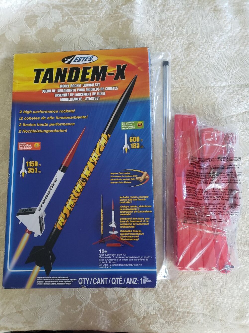 Estes Model Rocket Launch Pad, Stand, And Controller